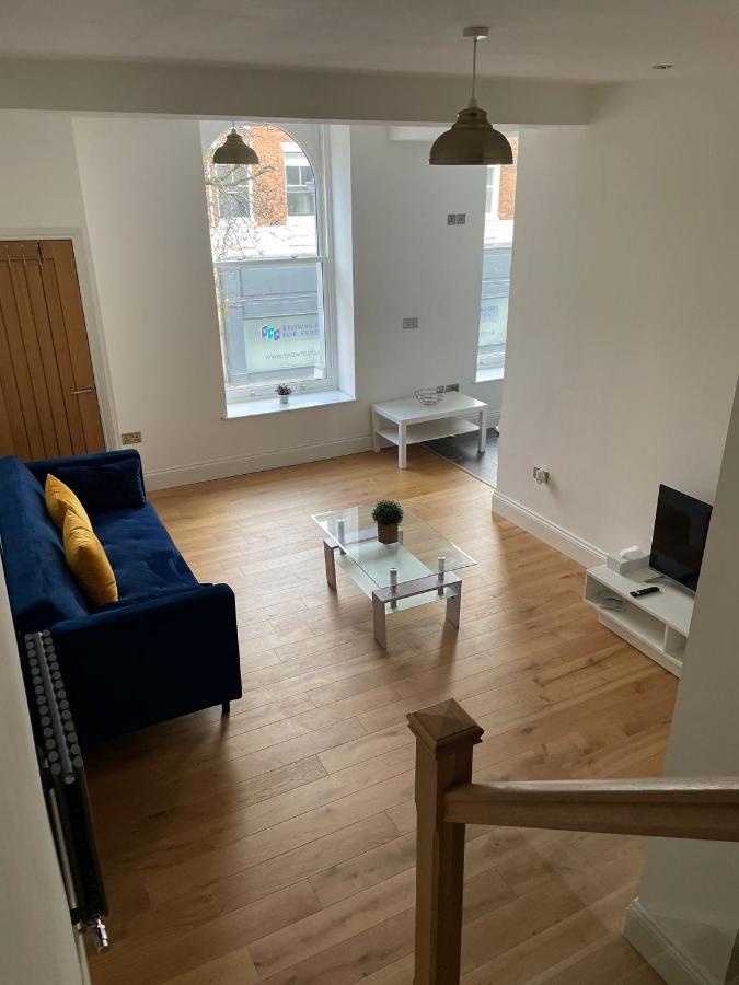 City Centre 1 Bed Sleeps 4 H5 Kingston upon Hull Exterior photo